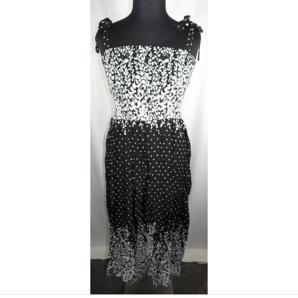Zenobia Dresses & Skirts - Zenobia Black White Floral Polka Dot Smocked Maxi Sun Dress Plus Size 3X